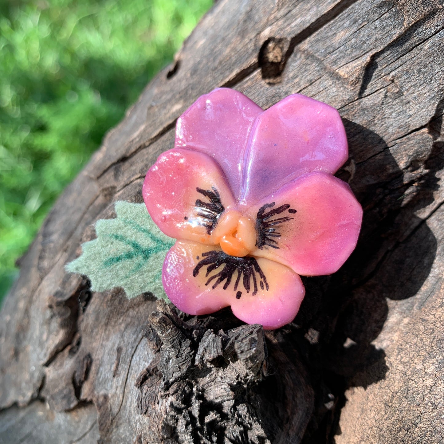 Anna Seed Art | Brooch - Pansy. Handmade Polymer Clay Brooch